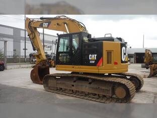 2017 Caterpillar 335F L CR