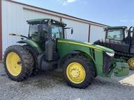 2012 John Deere 8235R