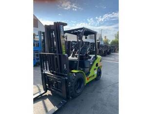 2024 Clark S35D