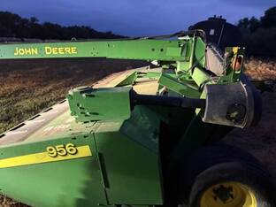 2019 John Deere 956