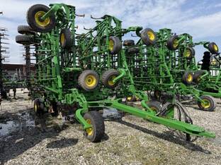 2026 John Deere 2230