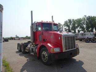 2005 Peterbilt 385