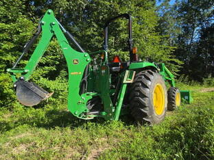 2024 John Deere 4052M