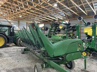 2014 John Deere 608C