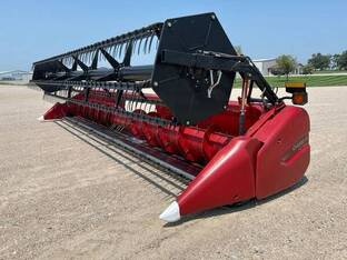 2022 Case IH 3020