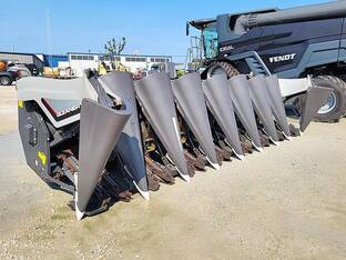 2017 Gleaner 3308