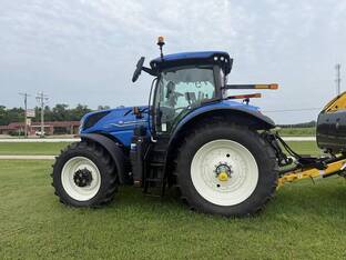 2025 New Holland T7.245