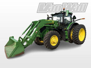 2025 John Deere 6R 215