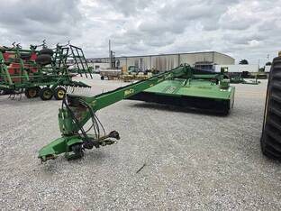 2013 John Deere 956