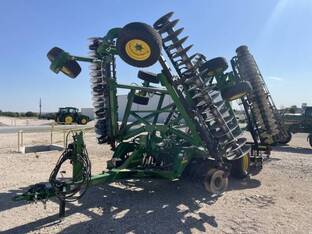 2024 John Deere 2623VT