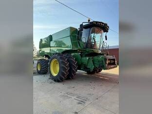 2012 John Deere S670