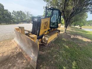 2023 Caterpillar D1
