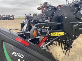 2021 MacDon Industries FD145
