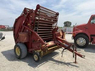 New Holland 850