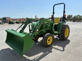 2018 John Deere 3032E