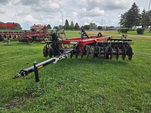 2023 Versatile SD550