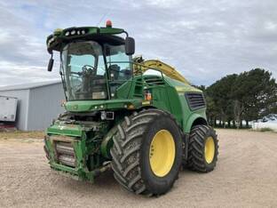2021 John Deere 9800