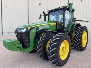 2025 John Deere 8R 340
