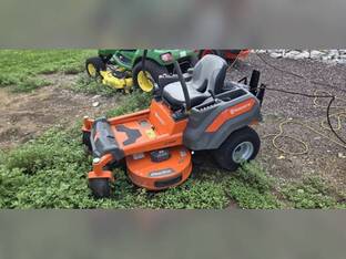 Husqvarna Z242F