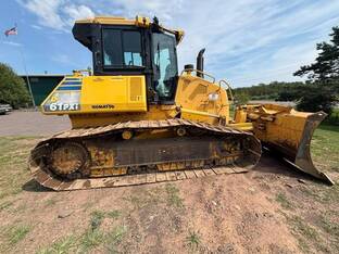 2018 Komatsu D61PXi-24