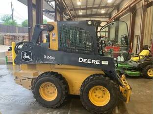 2020 John Deere 324G