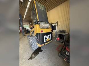 2005 Caterpillar 247B