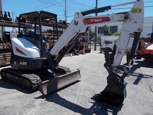 2023 Bobcat E35R2