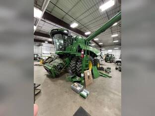 2021 John Deere S790