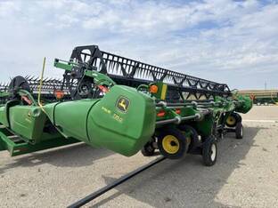 2023 John Deere 735D