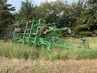 2018 John Deere 2230