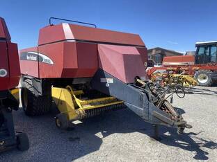 New Holland BB960AS