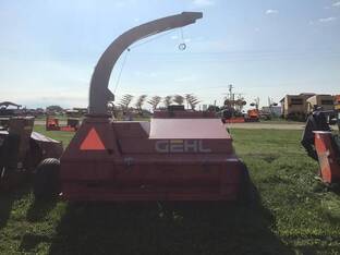 Gehl CB1085