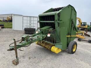 John Deere 410