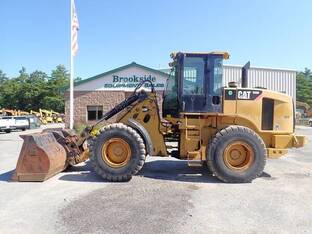 2011 Caterpillar 930H