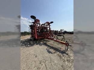 2023 Case IH TIGERMATE 255