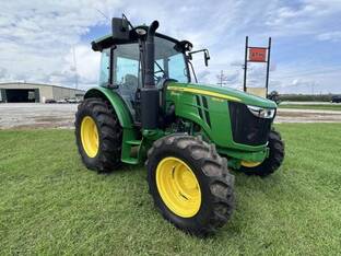 2023 John Deere 5105M
