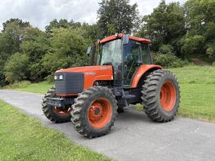 Kubota M105S