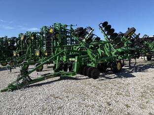2025 John Deere 2730