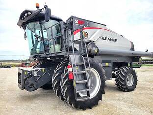 2016 Gleaner S97