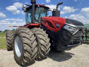 2026 Case IH STEIGER 555