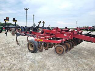Case IH Ecolo-Tiger 527B