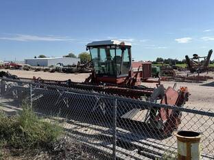Hesston 8100