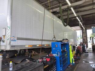 2012 Utility 4000D