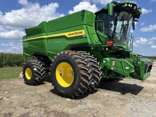2026 John Deere S7 700