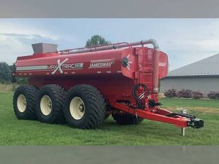 Jamesway 5500 Maxx-Trac