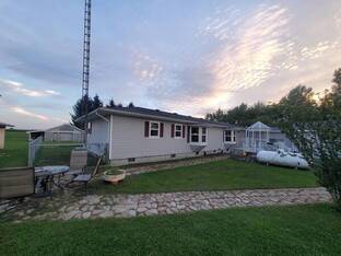 COUNTRY HOME FOR SALE