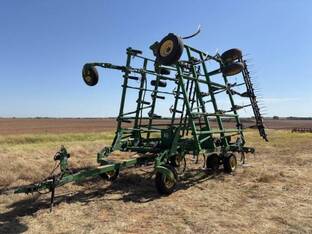 2014 John Deere 2410