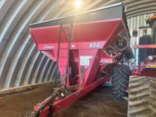 2011 Demco 850