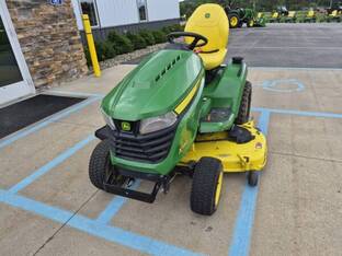 2022 John Deere X580