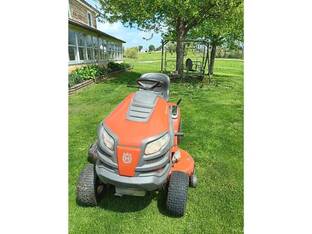 Husqvarna YTH22V46